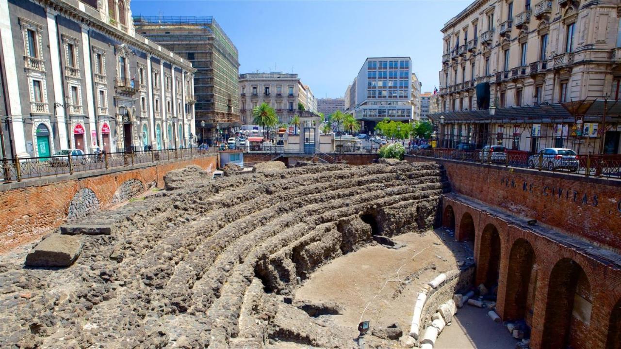 La Stazione 92 Panzió Catania-Fontanarossai nemzetközi repülőtér Kültér fotó